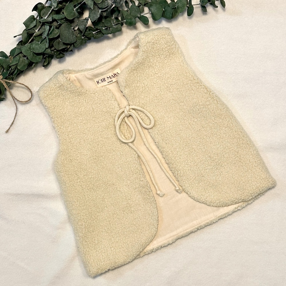 NWT Jolie Maiya Cozy Sherpa Vest size 24-36M